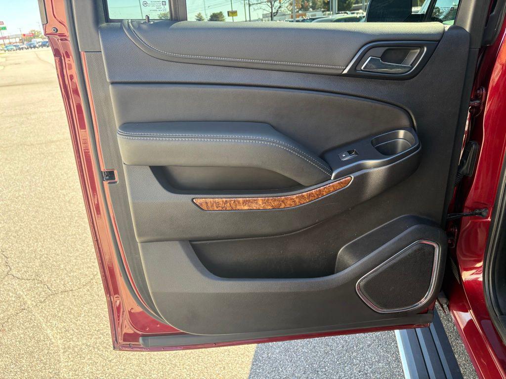 used 2019 Chevrolet Suburban car, priced at $27,996