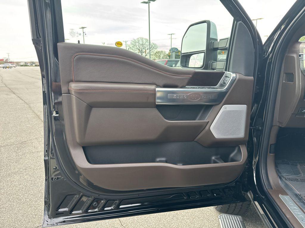 new 2025 Ford F-250 car, priced at $87,274
