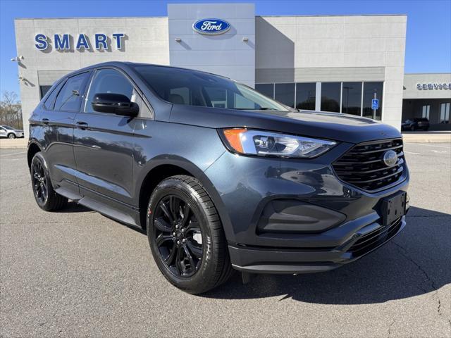 new 2024 Ford Edge car, priced at $40,999