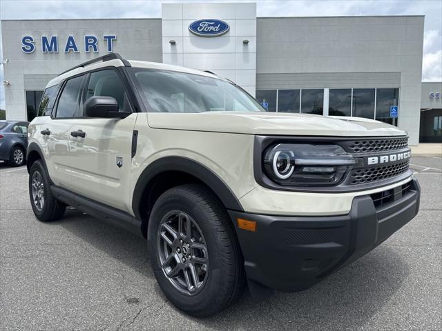 new 2025 Ford Bronco Sport car, priced at $30,776