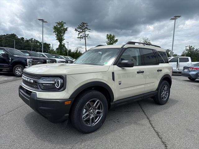 new 2025 Ford Bronco Sport car, priced at $30,776