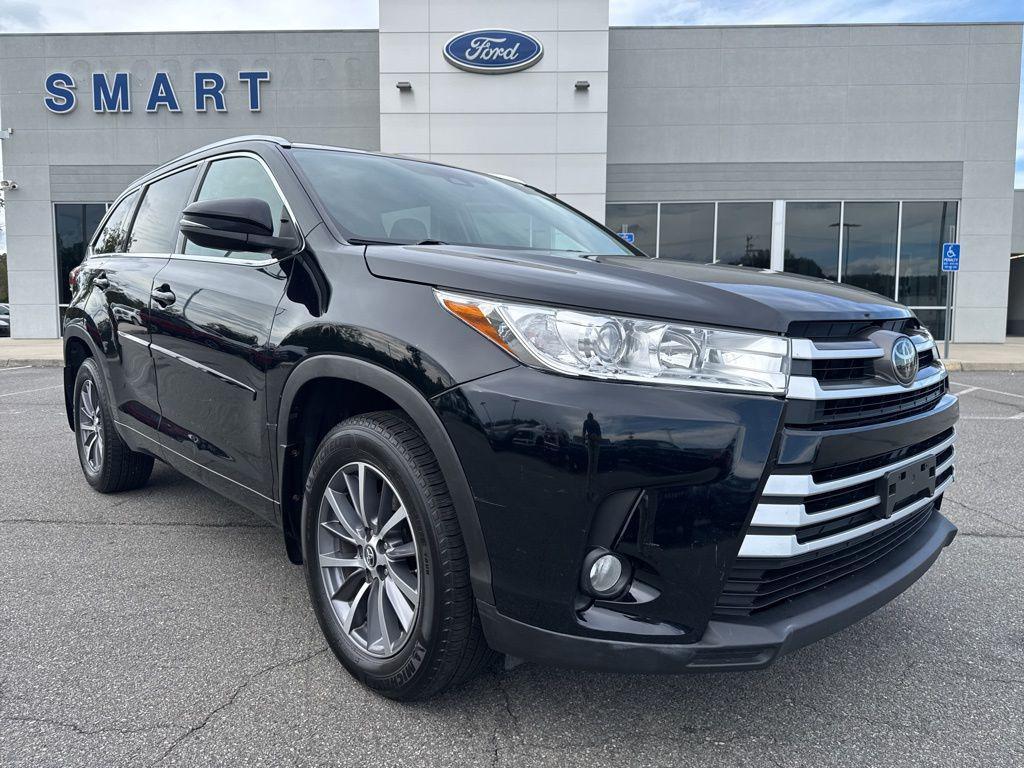 used 2018 Toyota Highlander car, priced at $25,493