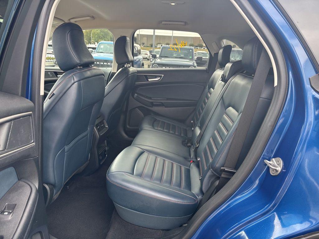 used 2022 Ford Edge car, priced at $24,998