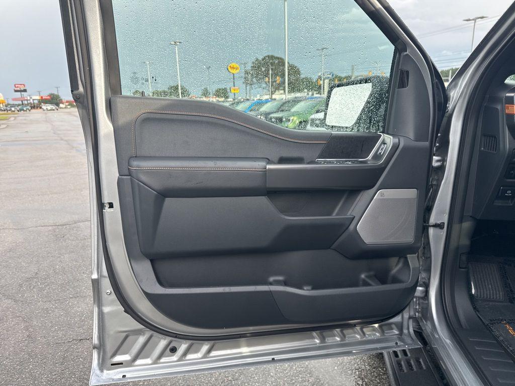 new 2025 Ford F-150 car, priced at $67,610