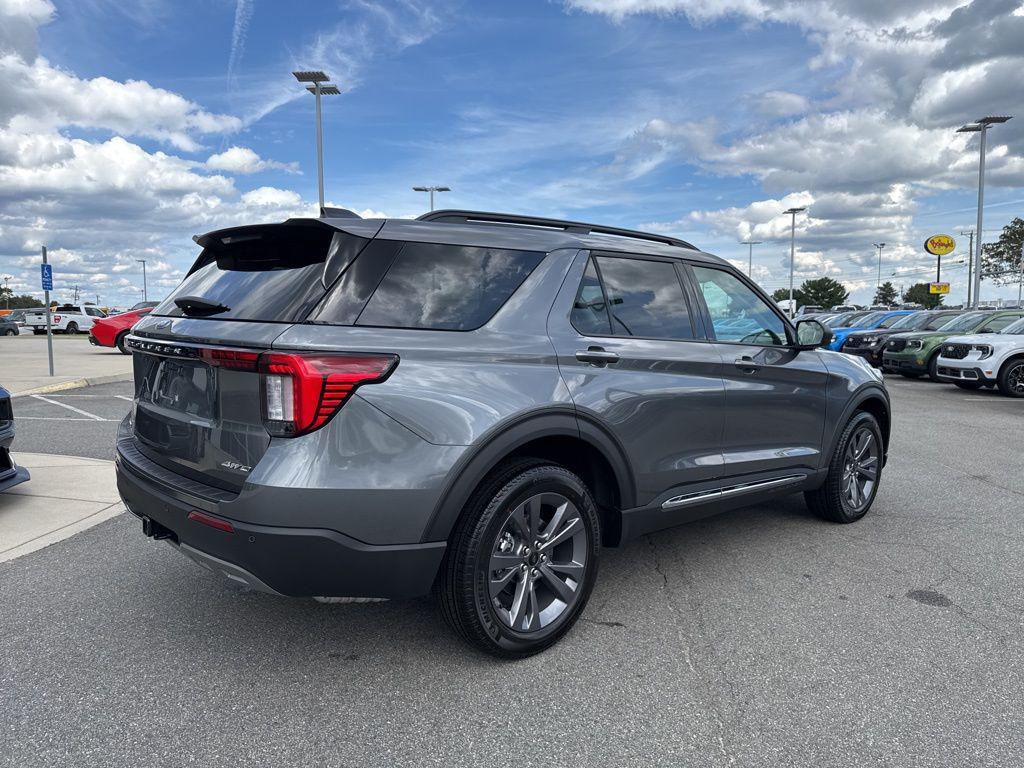 new 2025 Ford Explorer car, priced at $47,160