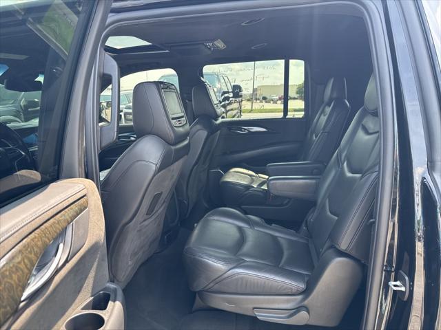 used 2019 Cadillac Escalade ESV car, priced at $36,999
