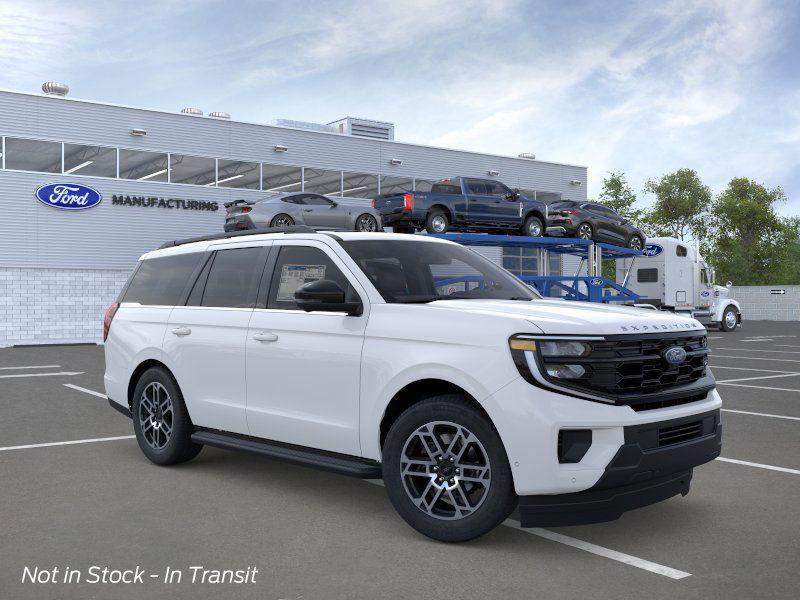 new 2025 Ford Expedition car, priced at $73,585