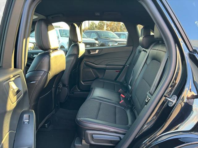 new 2025 Ford Escape car, priced at $24,331