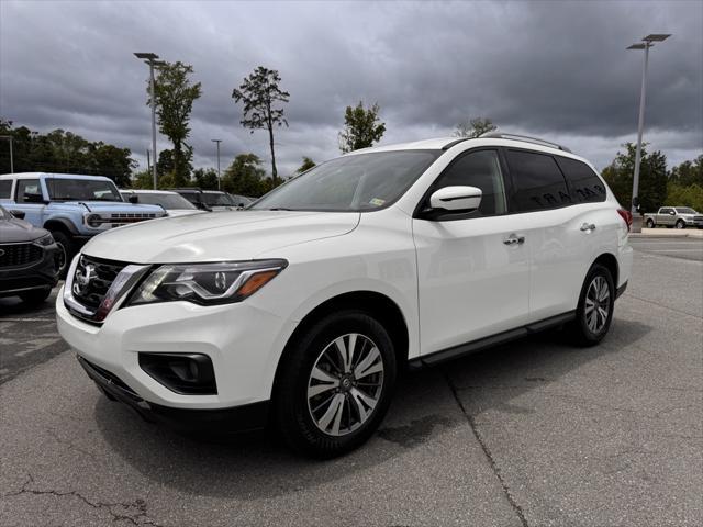 used 2020 Nissan Pathfinder car, priced at $14,997