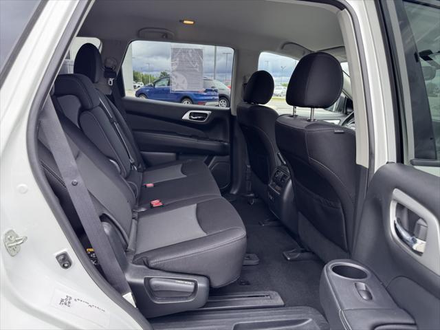 used 2020 Nissan Pathfinder car, priced at $15,498