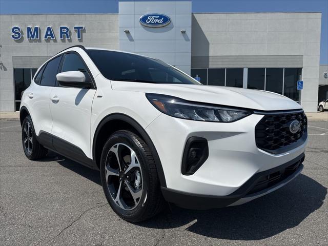 new 2025 Ford Escape car, priced at $30,998