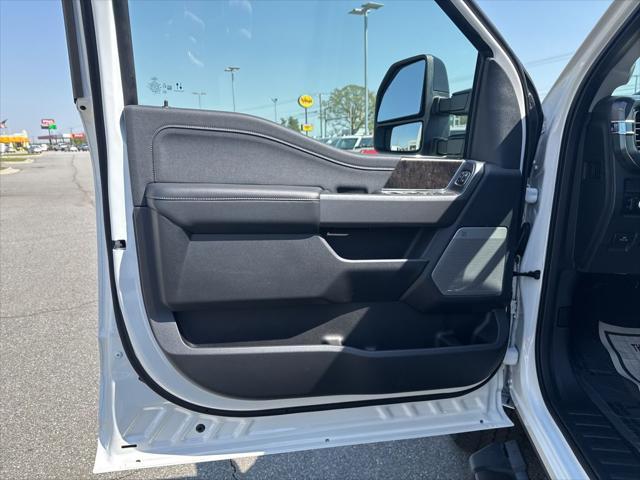 new 2025 Ford F-250 car, priced at $87,273