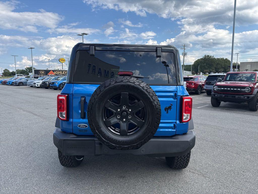 new 2025 Ford Bronco car, priced at $43,036