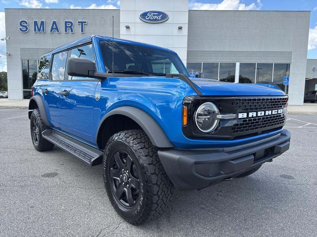 new 2025 Ford Bronco car, priced at $43,036