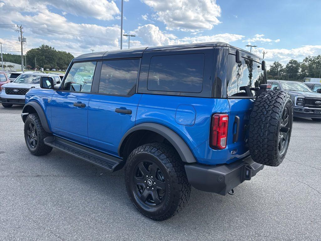 new 2025 Ford Bronco car, priced at $43,036