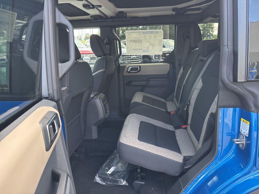 new 2025 Ford Bronco car, priced at $43,036