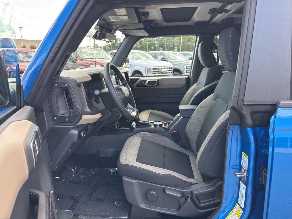 new 2025 Ford Bronco car, priced at $43,036