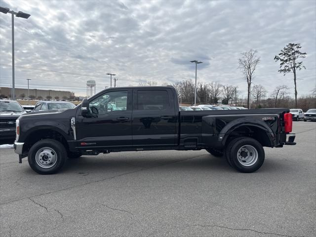 new 2025 Ford F-350 car, priced at $75,710