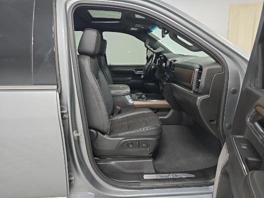 used 2024 Chevrolet Silverado 2500 car, priced at $71,798