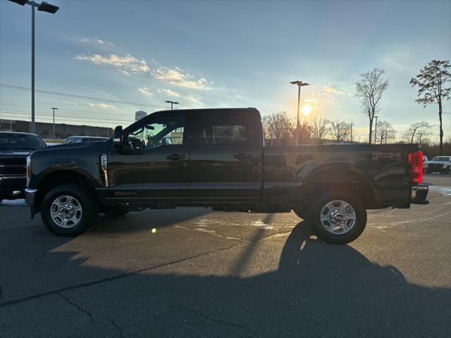 new 2025 Ford F-250 car, priced at $72,925