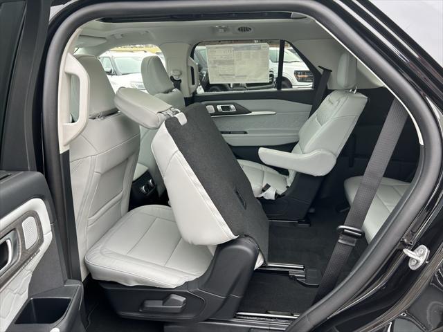 new 2025 Ford Explorer car, priced at $58,855