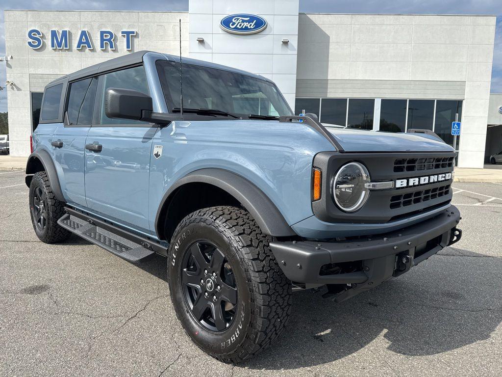 new 2025 Ford Bronco car, priced at $51,908