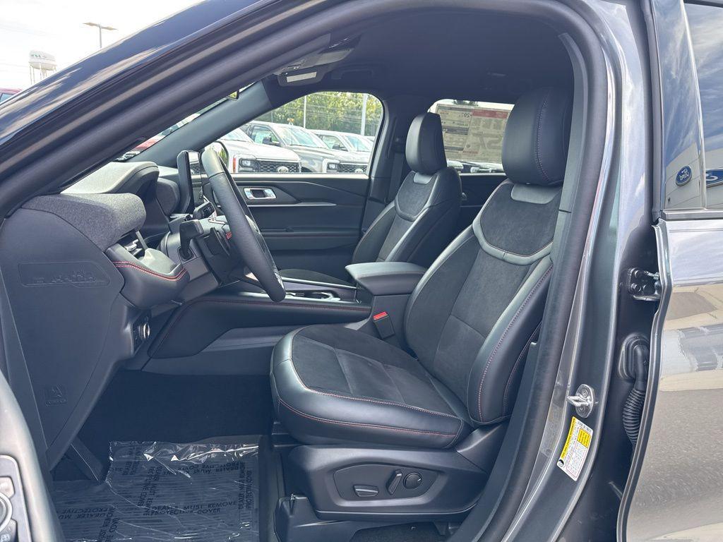 new 2025 Ford Explorer car, priced at $57,050