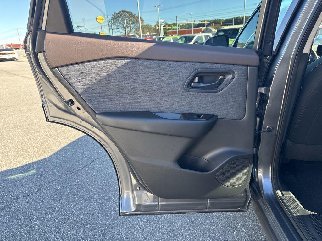 used 2023 Nissan Rogue car, priced at $20,293