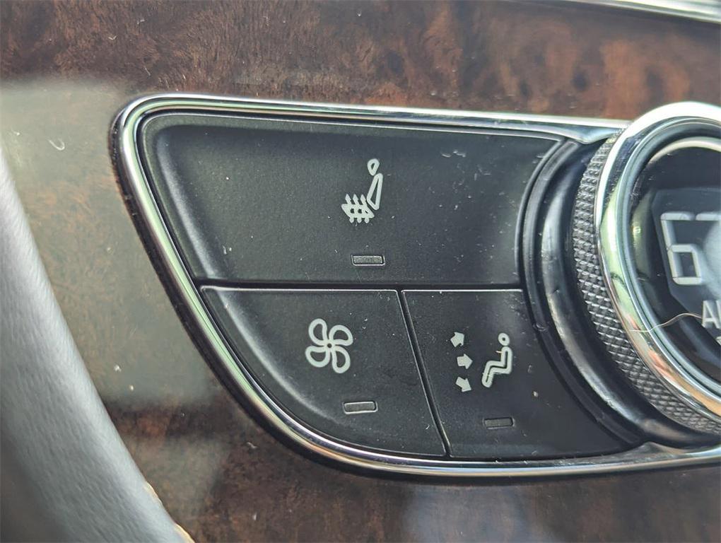 used 2021 Bentley Bentayga car, priced at $107,786