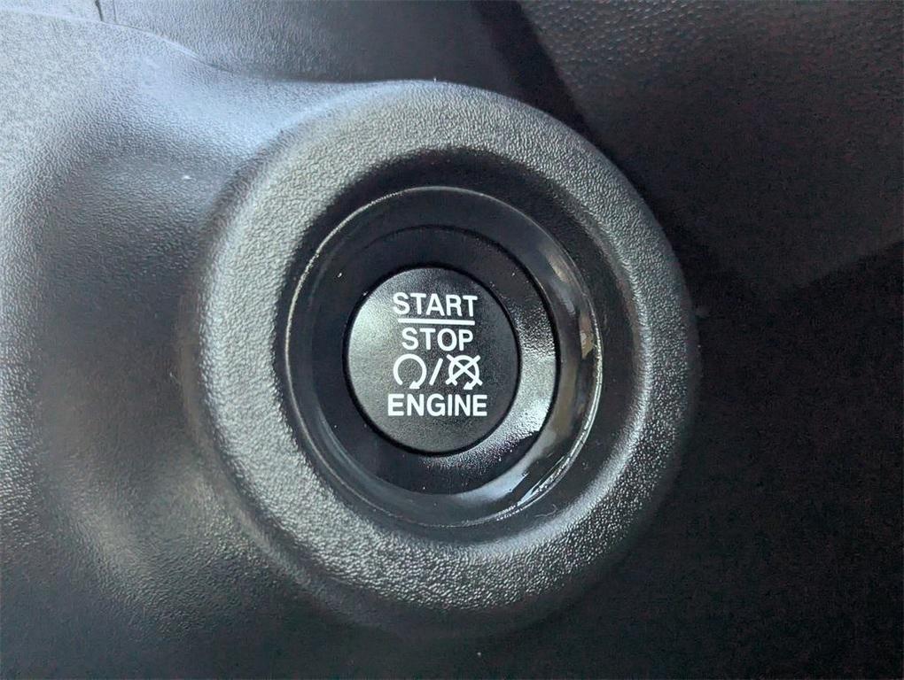 used 2024 Ram ProMaster 2500 car, priced at $34,252