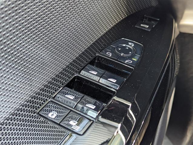 used 2023 BMW 760 car, priced at $82,989