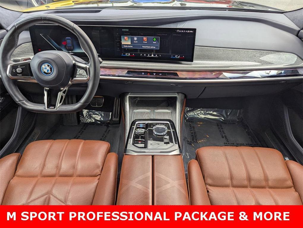 used 2023 BMW i7 car, priced at $72,140