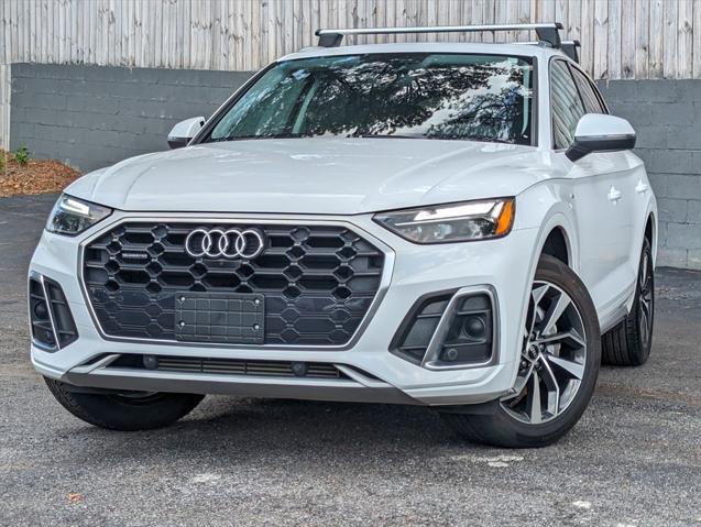 used 2022 Audi Q5 car, priced at $31,899