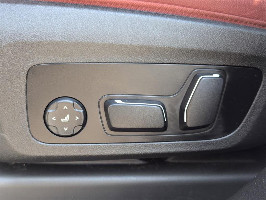 used 2024 BMW X3 car, priced at $35,172