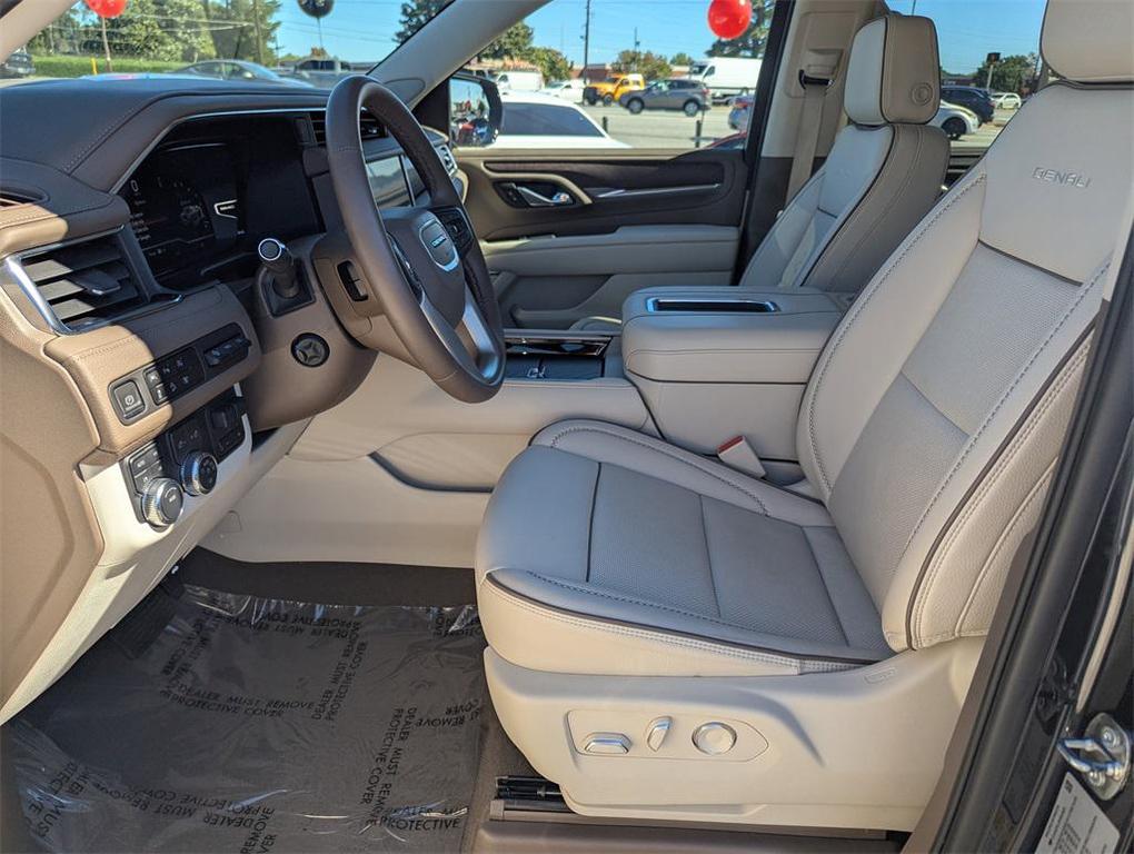 used 2023 GMC Yukon car, priced at $66,995
