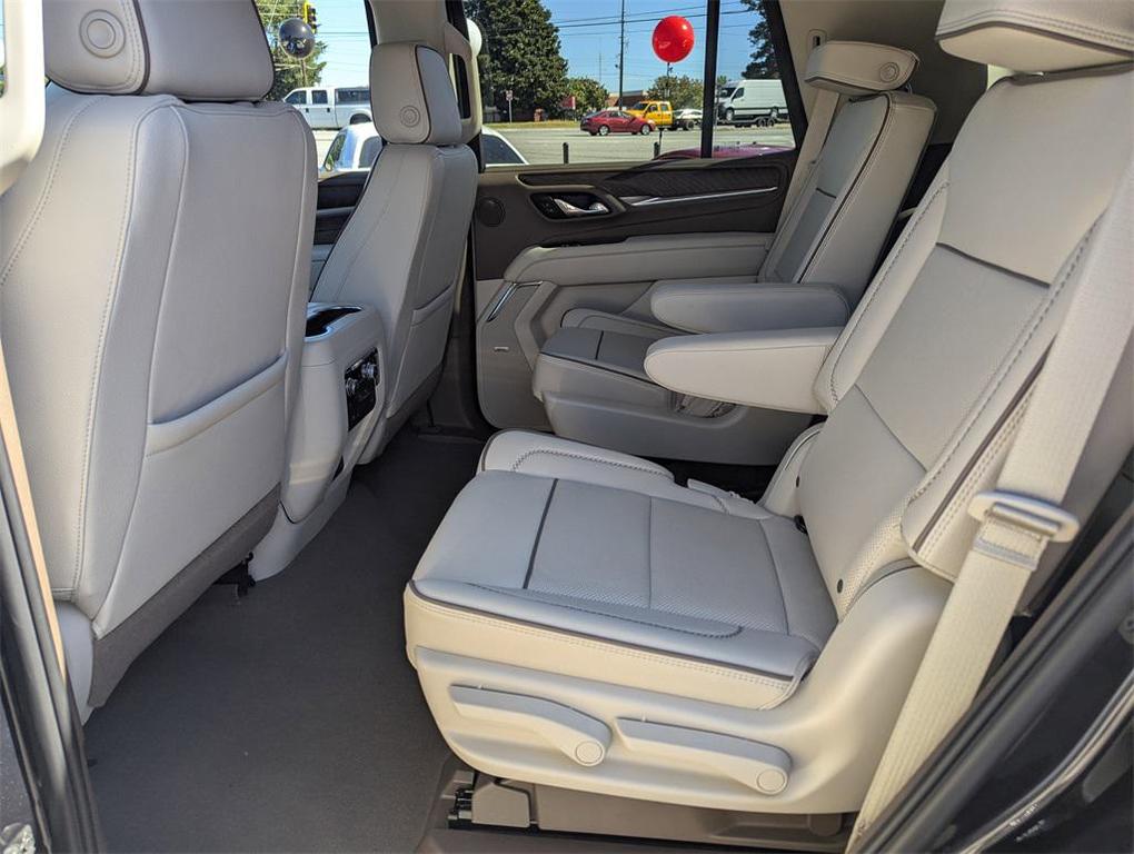 used 2023 GMC Yukon car, priced at $66,995