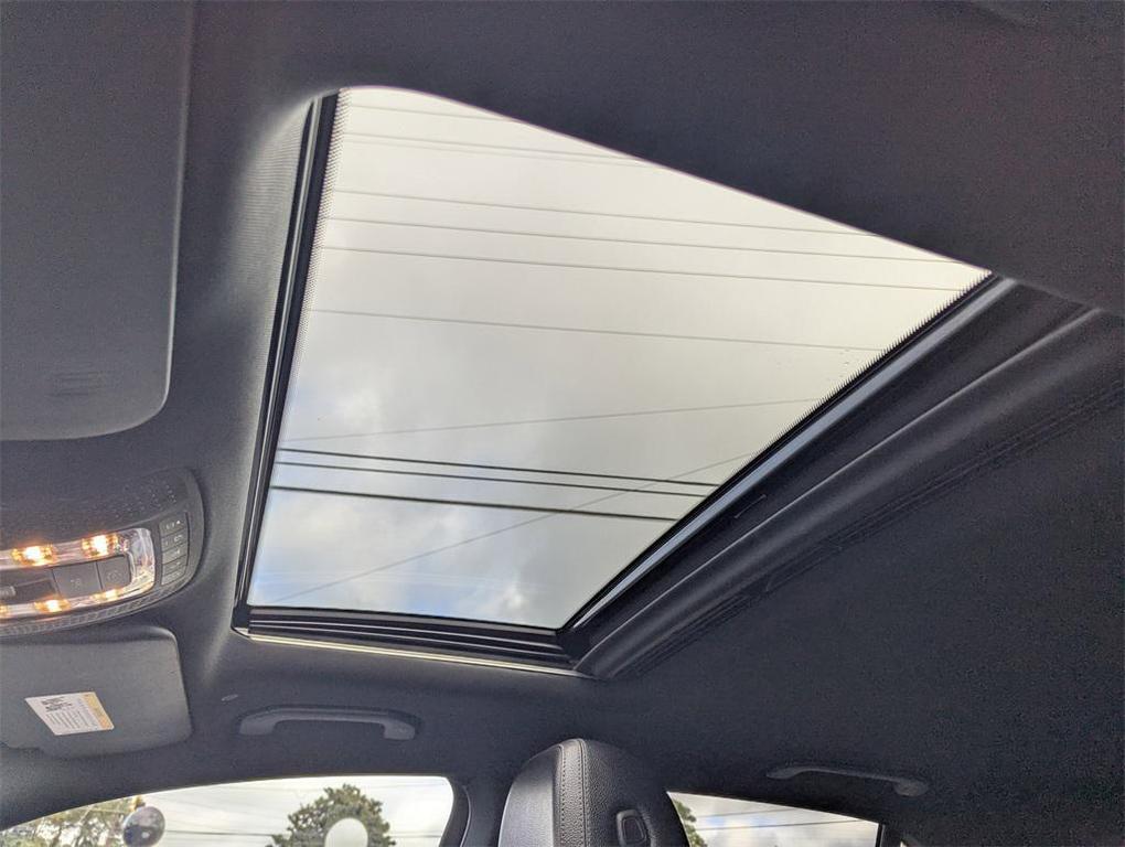 used 2021 Mercedes-Benz GLE 350 car, priced at $30,989