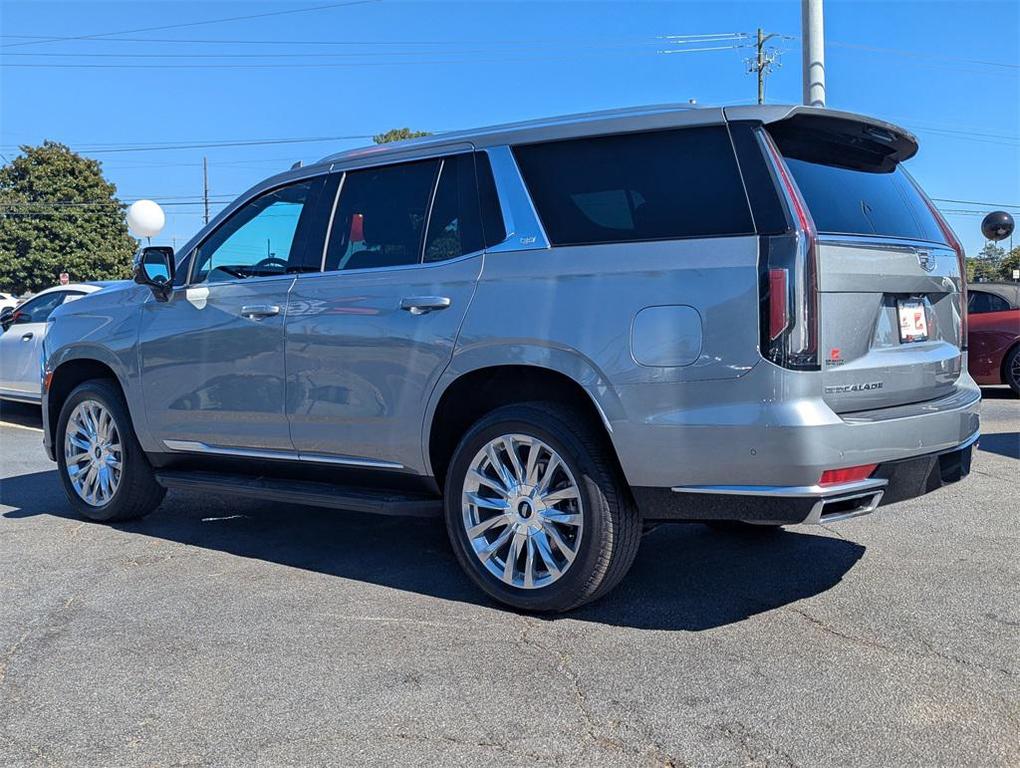 used 2024 Cadillac Escalade car, priced at $74,575