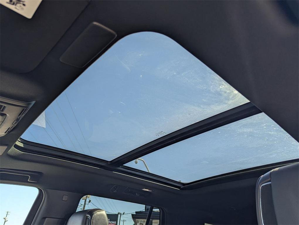 used 2024 Cadillac Escalade car, priced at $74,575