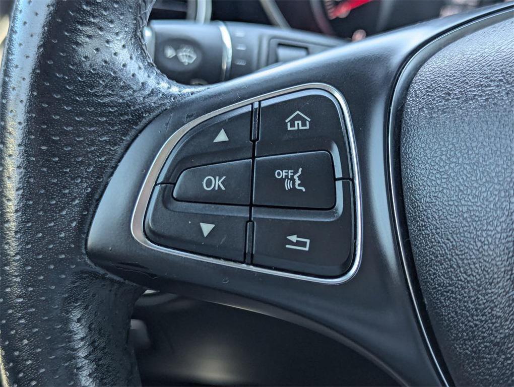 used 2019 Mercedes-Benz GLC 300 car, priced at $19,602