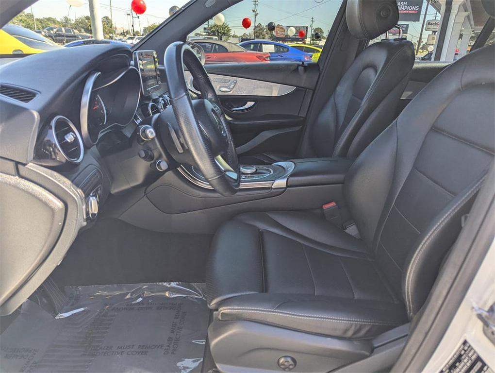 used 2019 Mercedes-Benz GLC 300 car, priced at $19,602