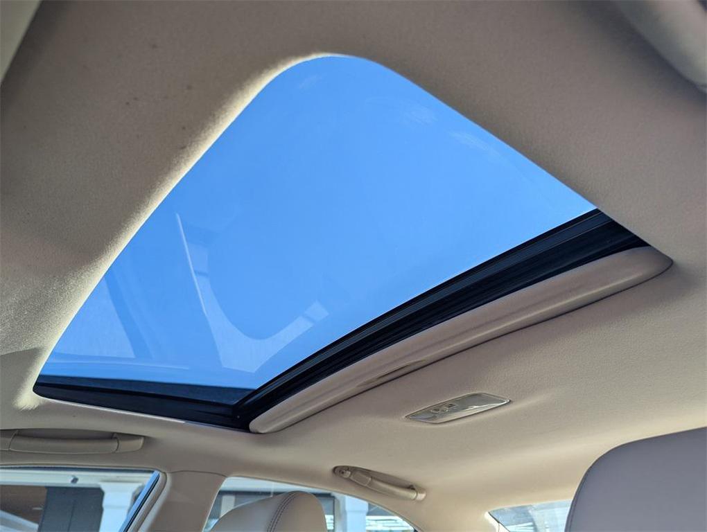 used 2002 Lexus ES 300 car, priced at $5,949