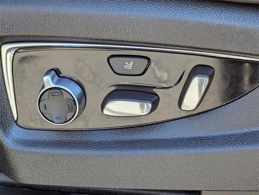 used 2017 Cadillac Escalade car, priced at $25,922