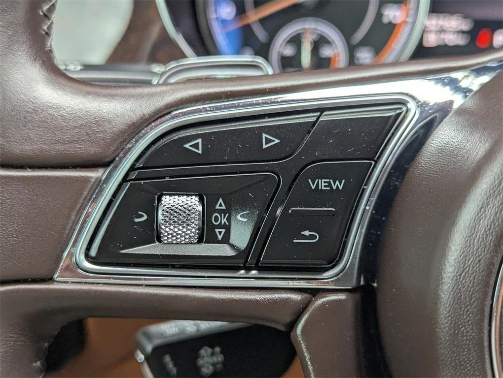 used 2019 Bentley Bentayga car, priced at $77,172
