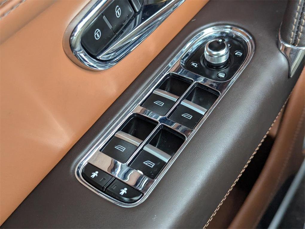 used 2019 Bentley Bentayga car, priced at $77,172