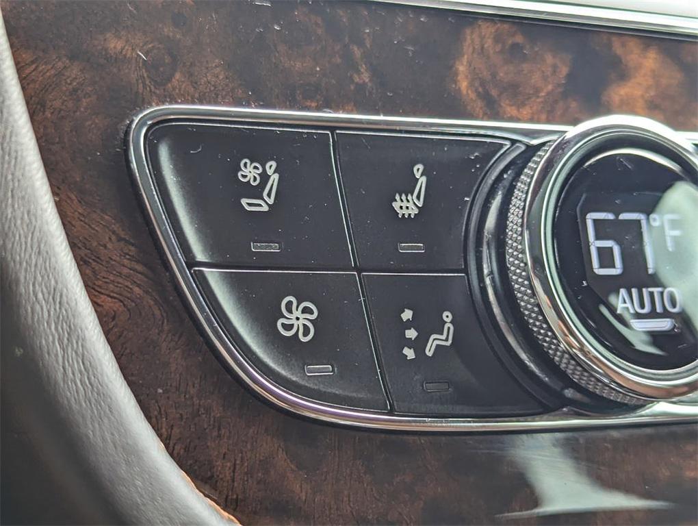 used 2019 Bentley Bentayga car, priced at $77,172