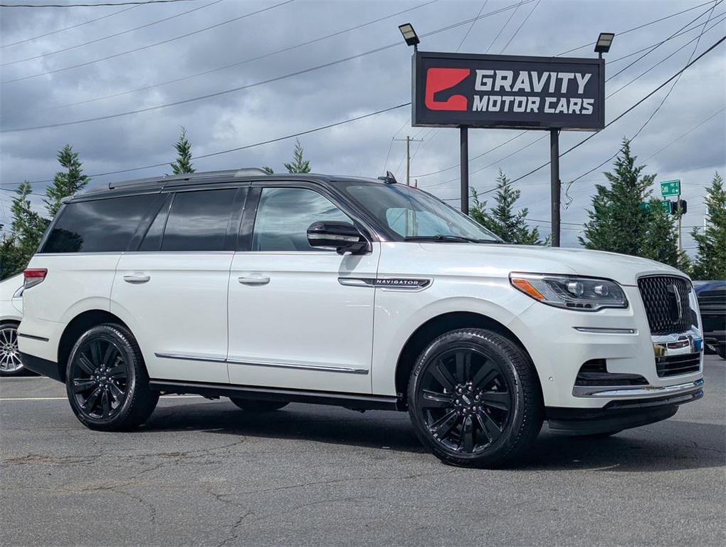 used 2024 Lincoln Navigator car, priced at $85,199