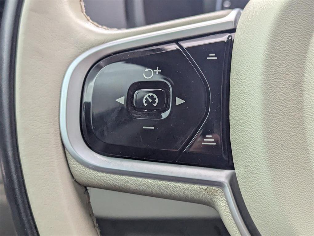 used 2019 Volvo XC90 car, priced at $18,299