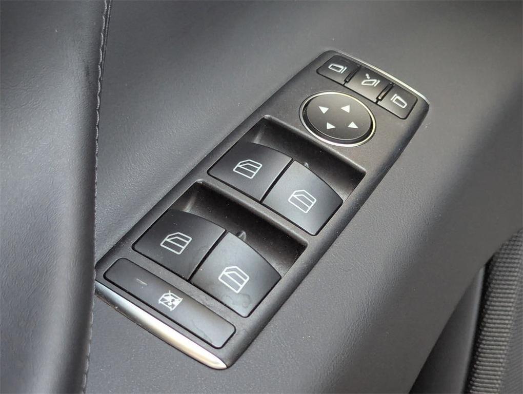 used 2020 Tesla Model X car, priced at $35,199