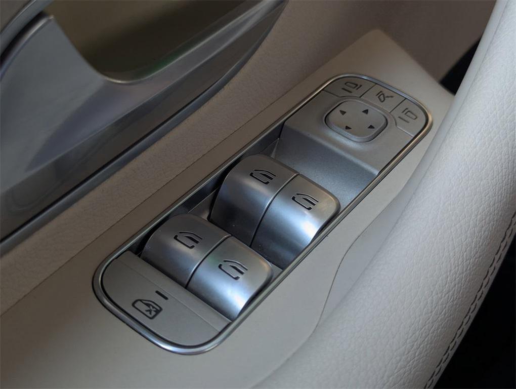 used 2021 Mercedes-Benz GLE 350 car, priced at $38,588